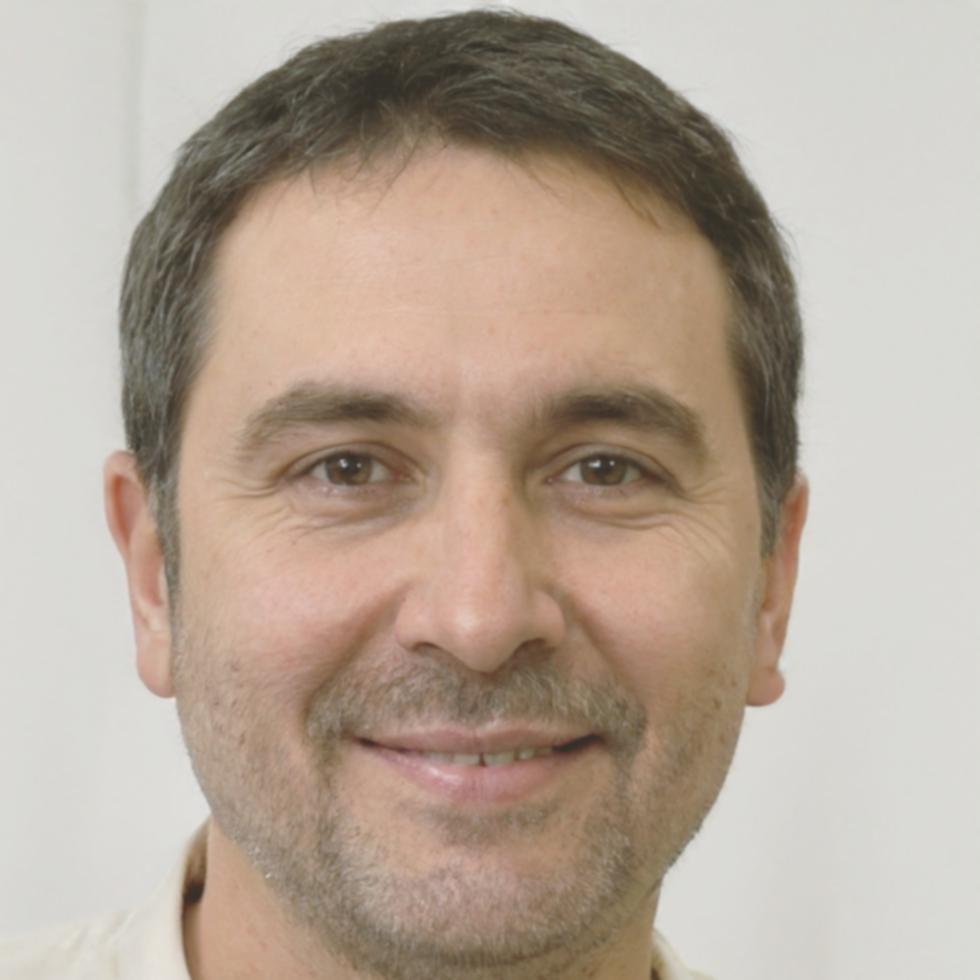 Преподаватель ведет практическое занятие